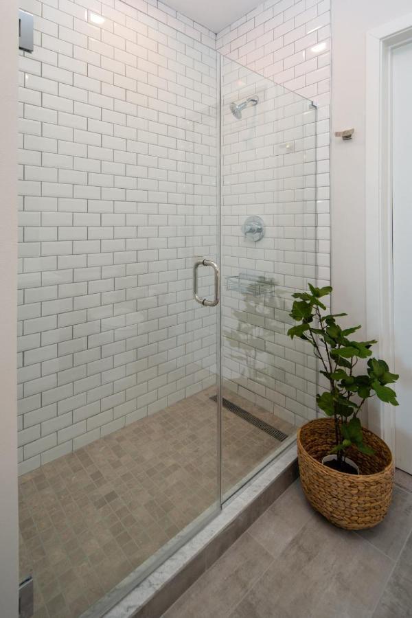 Luxury By Hyatus At Pierpont